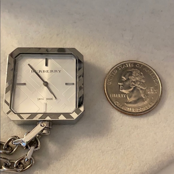 Authentic Burberry watch Fob and Chain. - Picture 8 of 8